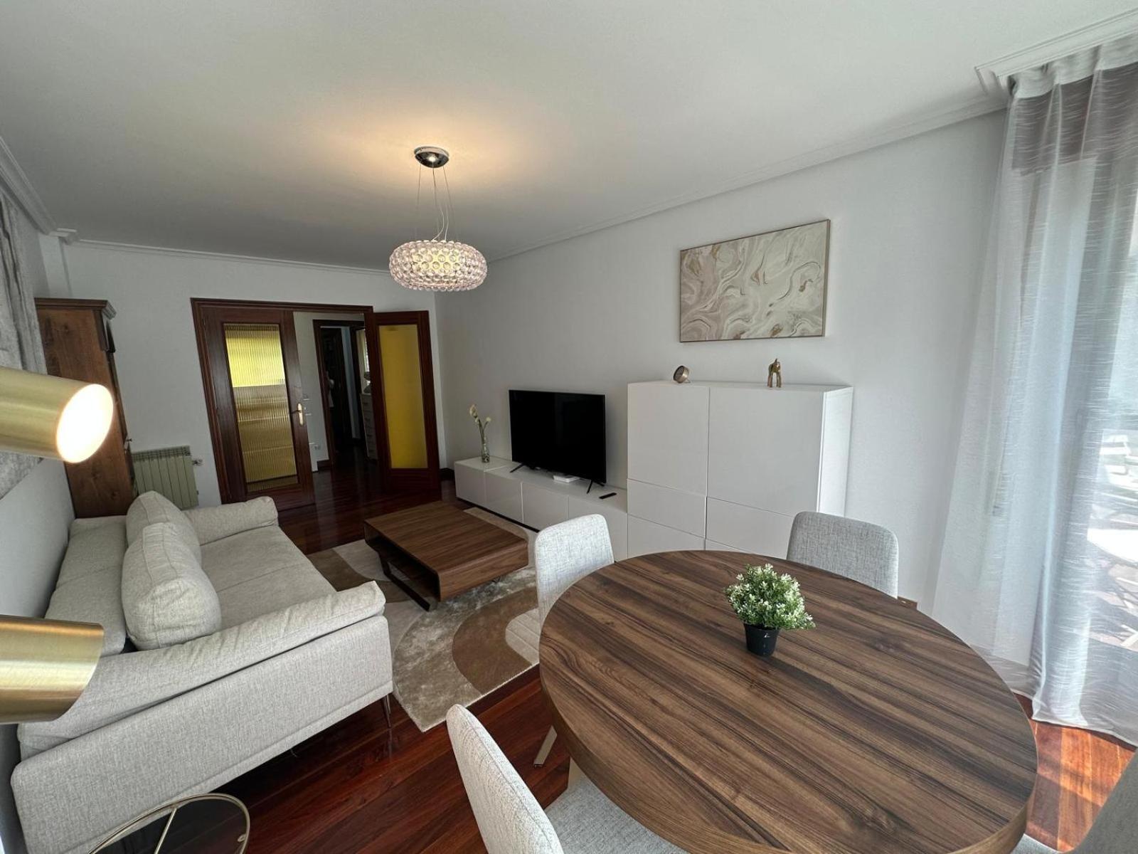 Apartamento En Menendez Pelayo Santander